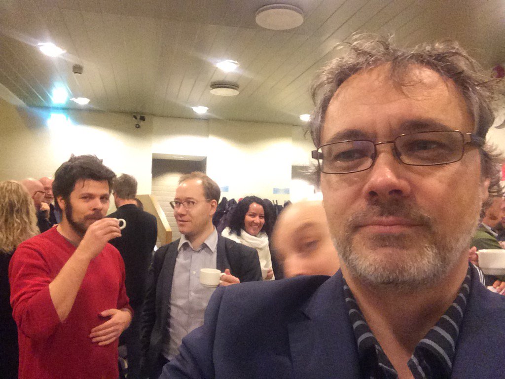 Jaakko speedily photobombing my coffdiscussionselfie at #DigiHistFi 2015
