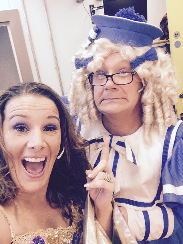 SamBaileyREAL's tweet image. Ooooh I do love @missjasondear xx @TheWaterside1