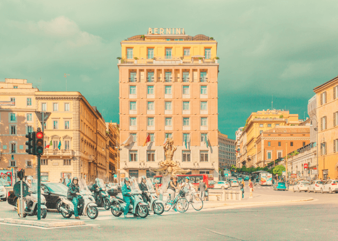 ExploreRoma's tweet photo. #Rome as you've never seen it #BenThomas #photography
https://t.co/oxeU2GhHfm https://t.co/qAWkwrwBoV