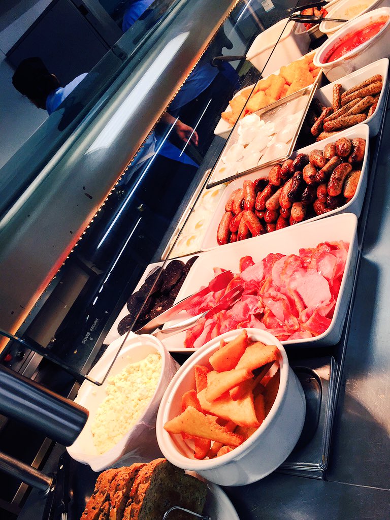 Beaumont Leys Colleague Finest Breakfast before Dinners tomorrow! ❤️🎄 #Dj #Continental #Finest <a href="/HelsProsser/">Helen Prosser</a>