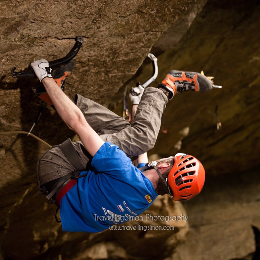 Si Ward from #Macclesfield has been selected for the GB ice #climbing team - please help! crowdfunder.co.uk/help-me-get-to…