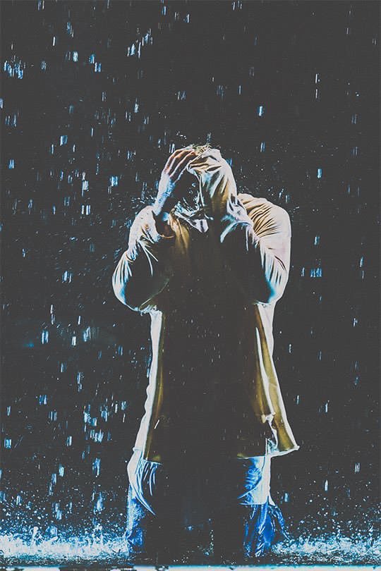 loverboyshit's tweet photo. who else is excited for the #PurposeWorldTour to start? https://t.co/5ZrprUWzVQ