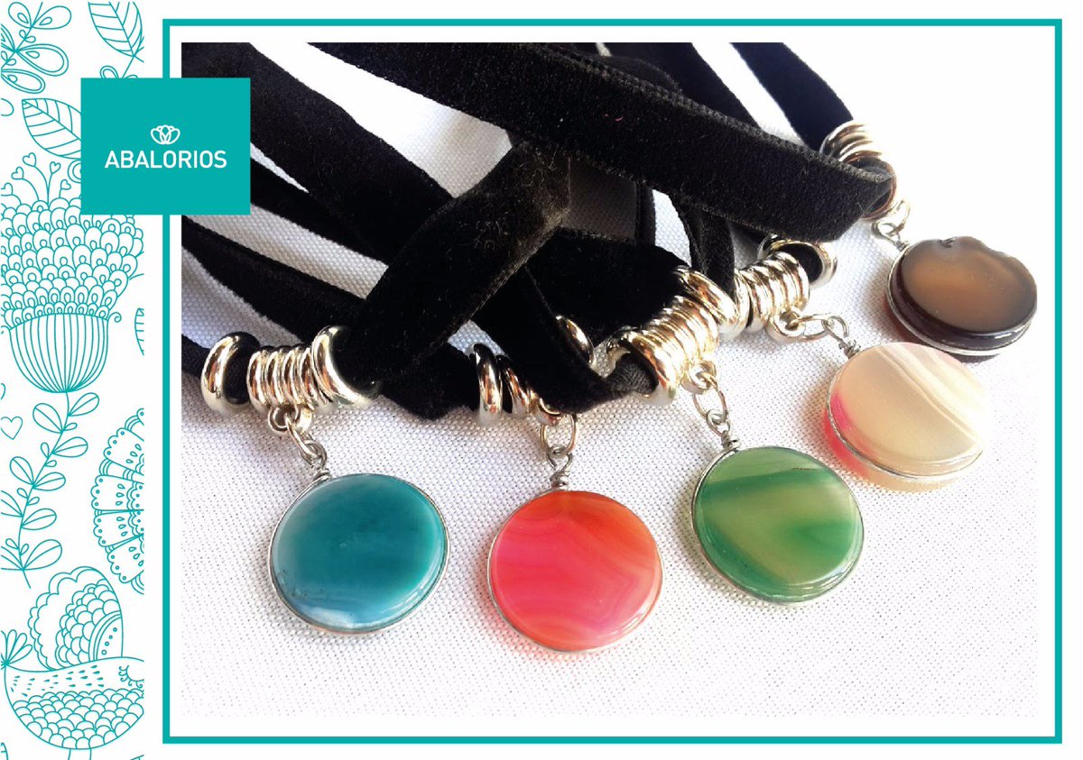 AbaloriosMza's tweet photo. ¡Imposible parar de mostrarles las cosas divinas que tenemos! 
¡#Colores en #collares o collares con colores! 😍💙💚💛💜 https://t.co/GXFOmCF5gP
