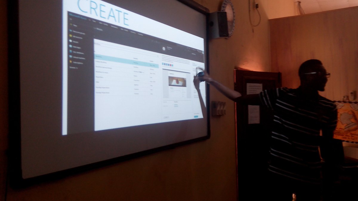raznerd's tweet image. Learning to #Create. #HelloCloud #AzureForStudents @MicrosoftNG #MSFTImagine #YouthSpark.