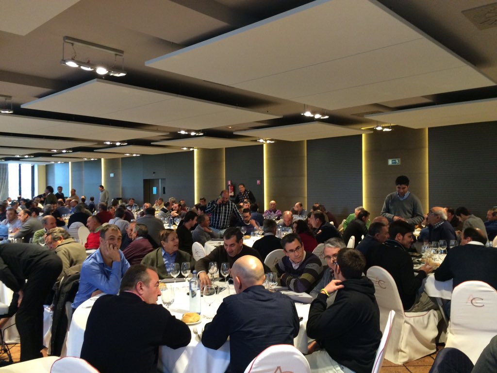 Revistacampo_'s tweet image. #Comida en #PalacioSantaAna tras conocer #PicoMax nuevo herbicida #BASF Enhorabuena por la presentación @Paralcampo