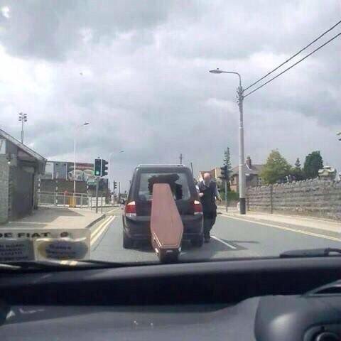 JustMCommThings's tweet photo. When you're dead but you hear someone start saying "friends Romans countrymen" https://t.co/R3aFbMm3eD
