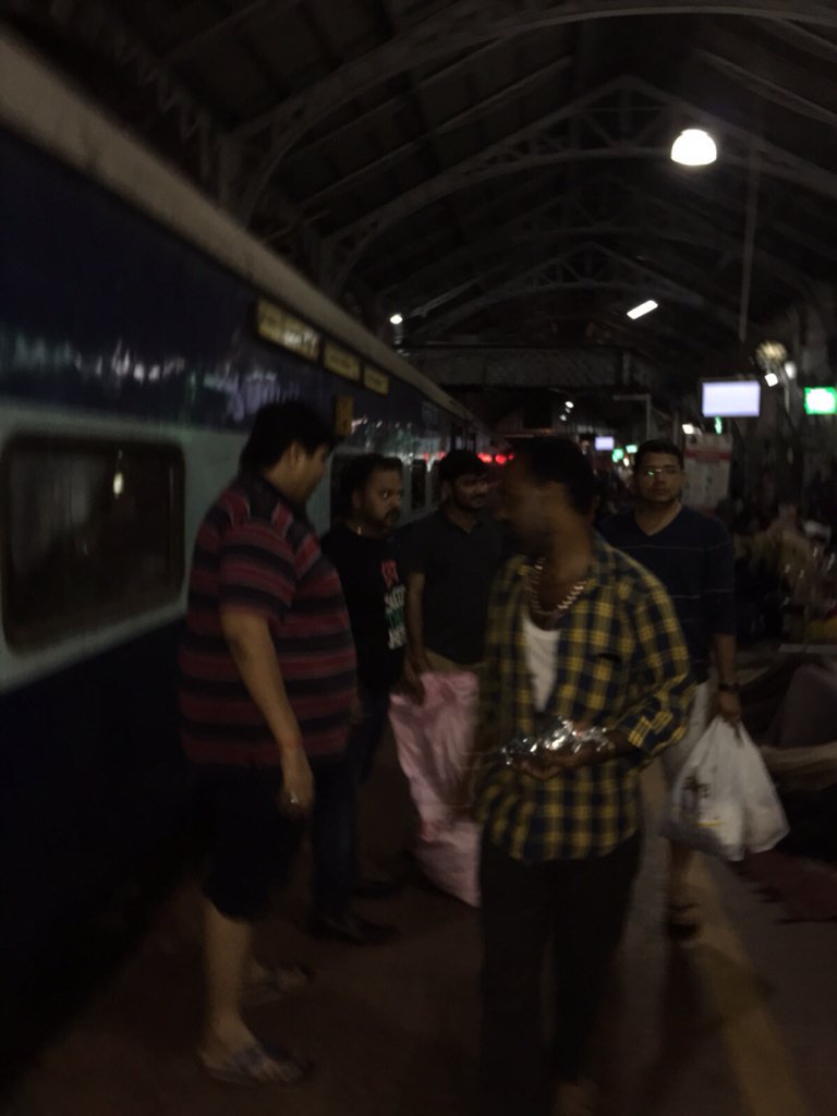chandan_bharath's tweet photo. #ChennaiRainsHelp https://t.co/nOmxt0bNyY