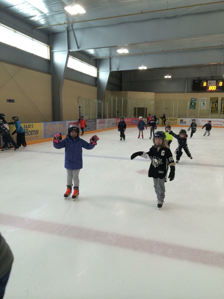 juliasilcox's tweet photo. #funskating @LittleFallsPS @MahaffyStars @3wlittlefalls https://t.co/ItjpuD2dA9