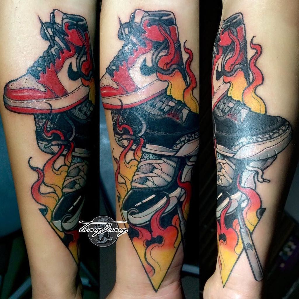 AJ Tattoo Art Studio - YouTube