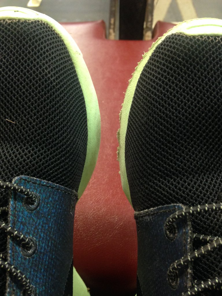 _looggiee's tweet image. Only softball players will understand #pitcherproblems