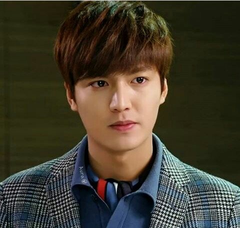 Anissa21A's tweet photo. Lee min ho #LMH https://t.co/Vec13cHZcz