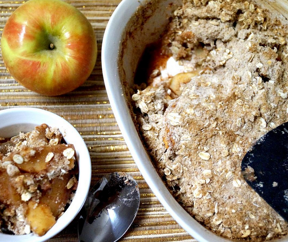KolorfulCare's tweet photo. Make my Apple Krisp a new classic dish for you and your family this holiday season: https://t.co/u3TFv9oHXG https://t.co/MHdN83xida