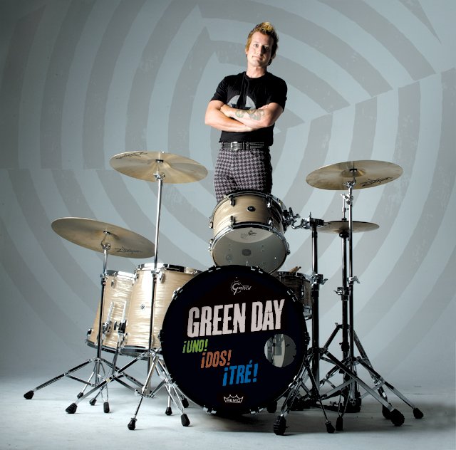 Happy Birthday to  Tré Cool who turns 43 today! 