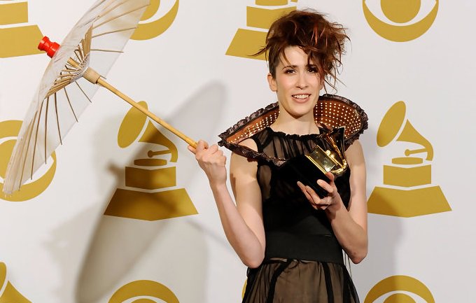 Happy birthday to \Harry Potter and the Cursed Child\ plays\ music composer Imogen Heap, who\s 38 on Dec. 9, 2015!! 