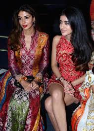 NandaNaveli's tweet image. 