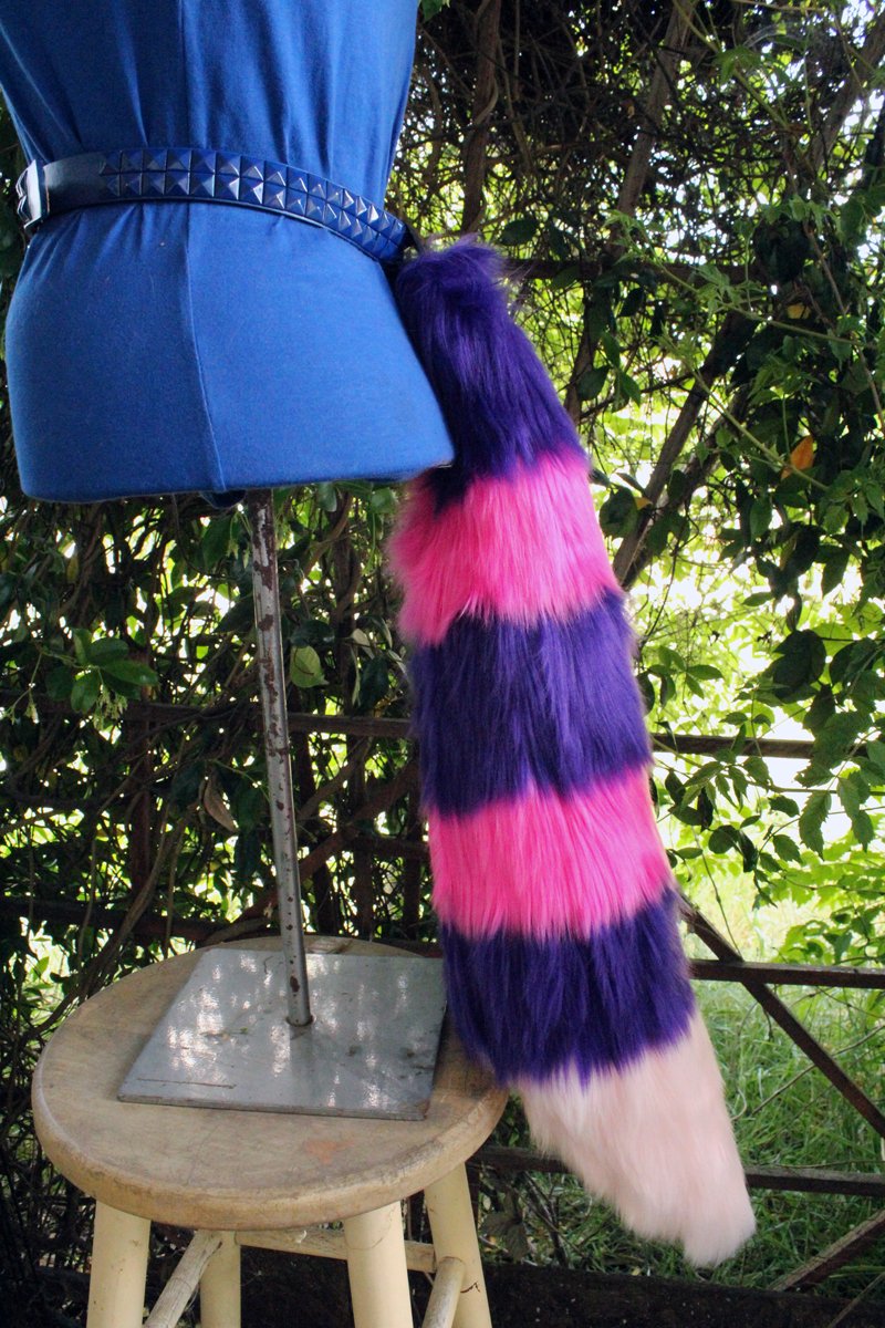 ihateleeks's tweet photo. #cosplay #foxtail #wolftail https://t.co/a6XX5q4KaS