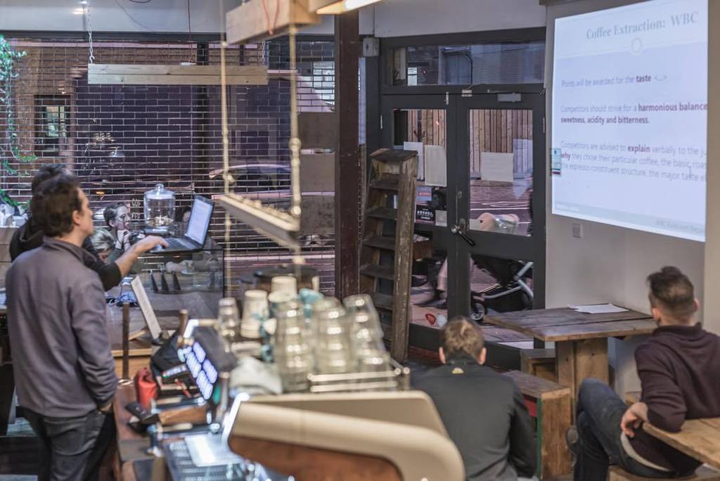 VagabondN7's tweet photo. Another great training by Edgaras about coffee extraction & TDS. #coffeeextraction #specia… https://t.co/XnJ52Ck4t0 https://t.co/t7baimruCM