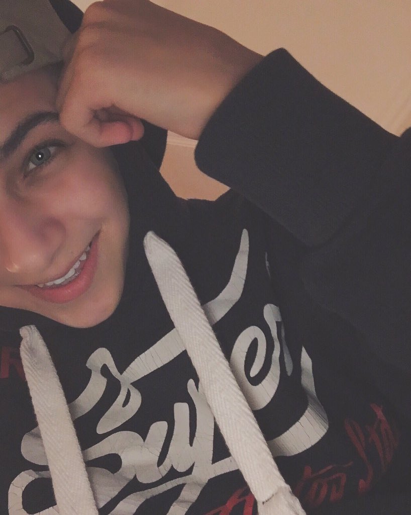 lukasrieger's tweet photo. https://t.co/bOEb0i8C0V