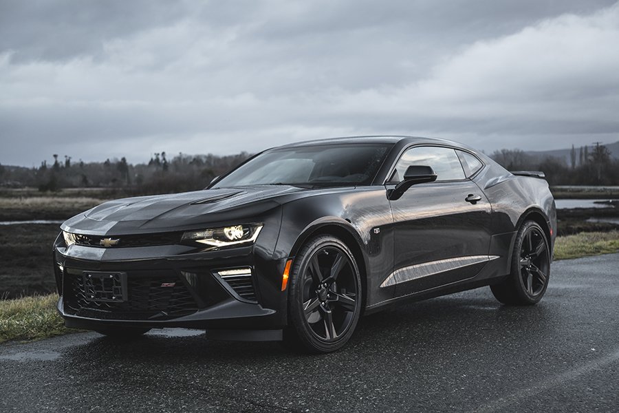 2016 #Chevrolet #CamaroSS now in stock and ready for your right foot! #ChevroletCamaro #IslandGM #455hp #6spdManual