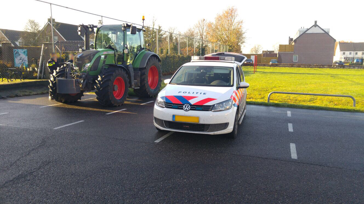 Vanochtend een gestolen #Fendt 513 veiliggesteld. De Fendt was even daarvoor gestolen. Zie bit.ly/1HBBeu0
