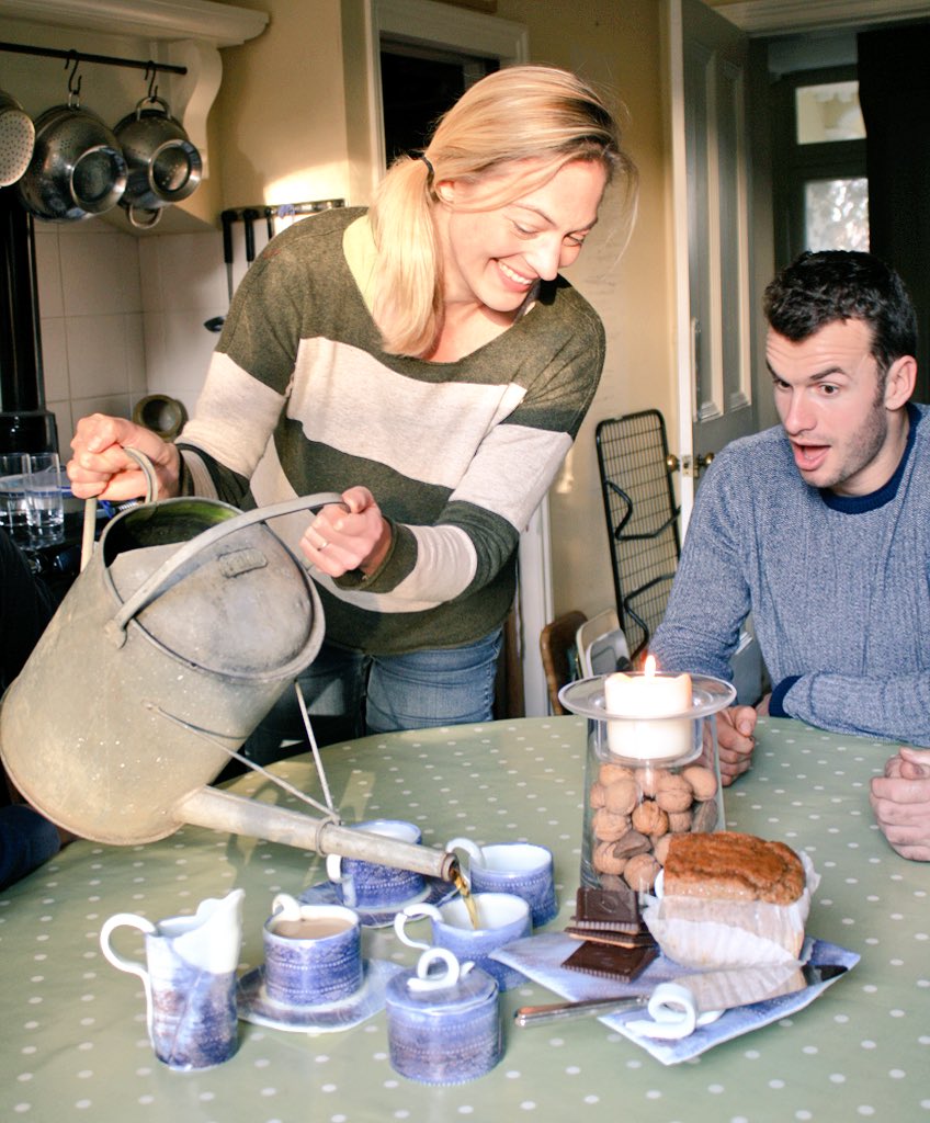 Sally-Jo Bond tweet media