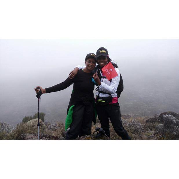 Officialgboahtv's tweet photo. @RemiAbere proudly repping the Airtel Network on Mount Kilimanjaro #Climbwithremi #ClimbForIDPs #AirtelNigeria https://t.co/5XcbB8QcC0
