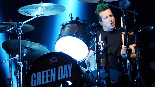 Happy birthday to my favorite drummer tré cool    love this crazy dude. 
