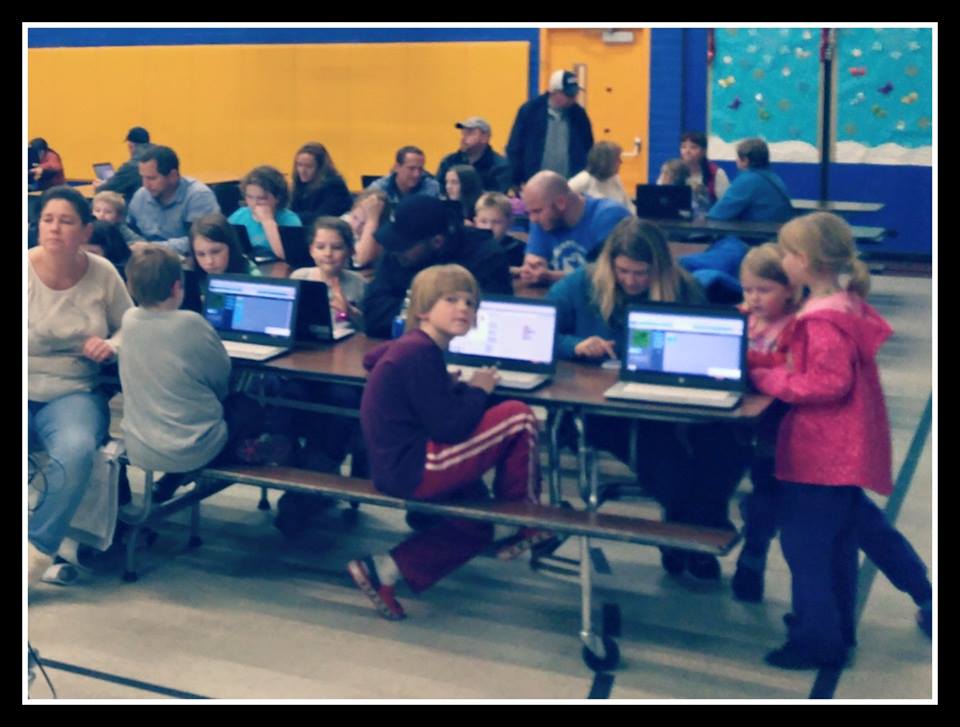 Ms_York_'s tweet photo. #HourOfCode  #CSEdWeek https://t.co/MidvwvogDT