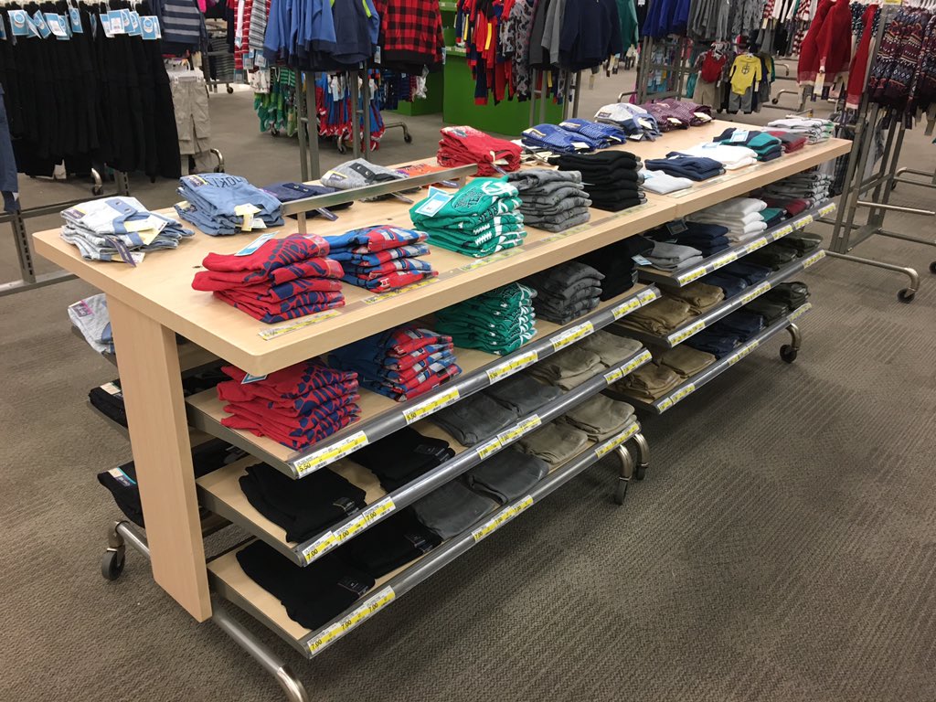 STL1106's tweet photo. My Softlines TM put her foot in this infants zone! #FancyBags #D346TGIF @RoryD346 #Fleekness https://t.co/04PlwM4xcx