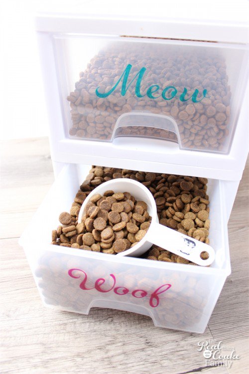 Let's keep it organized! A cool way to keep your #pet food in order.  goo.gl/cYVV2u