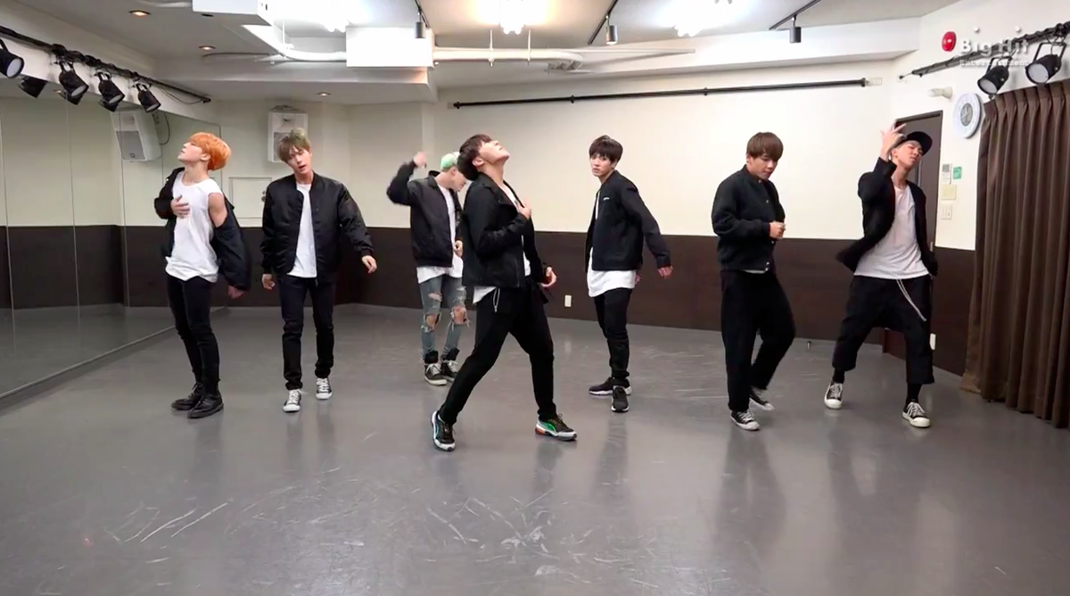 Bts practice. БТС трейни. Кпоп трейни. BTS 2015. Дэнс практики БТС.