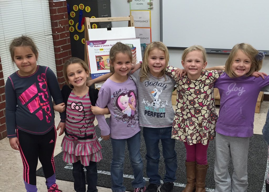 c_herrs23's tweet photo. Love coming to school every day and seeing these smiling faces!! Love my job!! #224v327 https://t.co/5uBgJoAZQ0