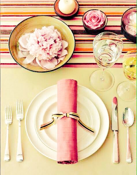 Mas_Tipico's tweet photo. BLOG MÁS TÍPICO | Felices fiestas y a la mesa con mucho estilo https://t.co/krDPCffCSE https://t.co/IYL2EDfzJh