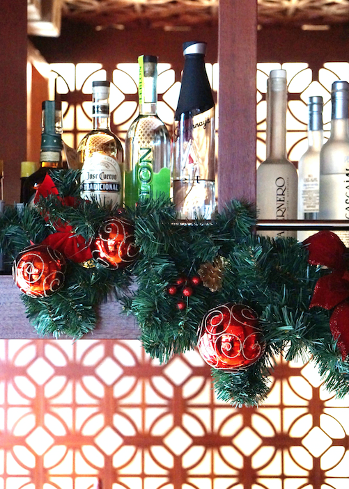 chichaemp's tweet photo. Whether you live in #HK or just visiting, WELCOME HOME. #FelizNavidad from the entire Chicha team!! https://t.co/vjDFlclarF