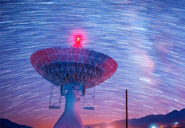 Watch a lovely time-lapse video of radio dishes collecting faint whispers from the sky: slate.me/1QHQOel