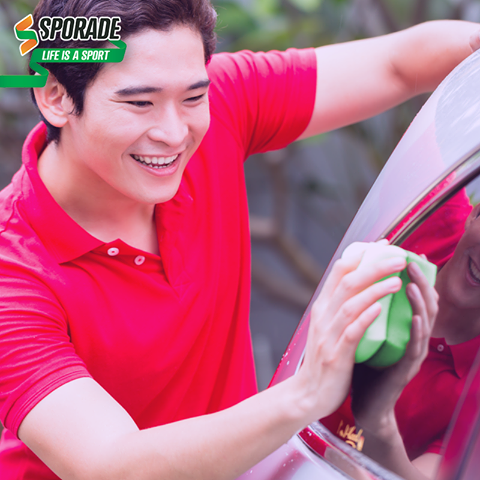 SporadeID's tweet photo. Hari libur harus tetap semangat ya Sobat Sporade. Hari ini kegiatan apa yang banyak bakar kalori? https://t.co/2jcr1o9Cqa