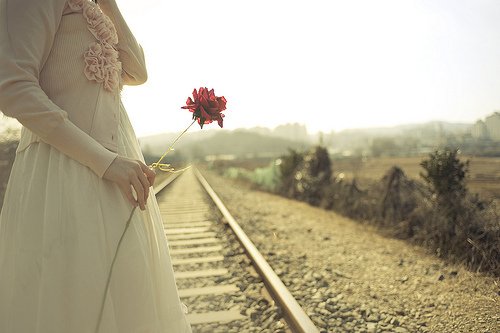 #و_للرآحلين_رسآئل
#امتزجت_احرفهآ مآ بين #فقد_إشتيآق
و مآ بين #عتآب_و_حنين

#فيض