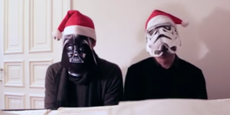 Wishing you a #MerryChristmas and a #HappyNewYear! #MayTheForceBeWithYou Video: on.fb.me/1PlW2uG #piano