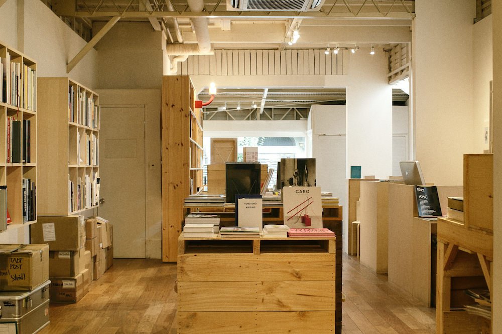 diaSTANDARD's tweet photo. インディペンデントな書籍が集う恵比寿の書店、POST！
https://t.co/0ugPQKAkUA https://t.co/eCjP5EOdjW