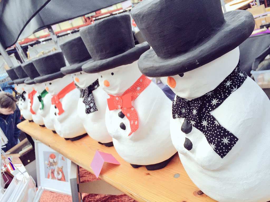 altrinchammkt's tweet image. Traditional handmade cards, crafts &amp;amp; #Christmas decorations from Butterfly Crafts today @altrinchammkt