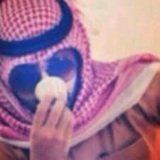عليك أشتاق ياوجه الرضا واحن كثيرا الناس لكن ما تجي كثرك