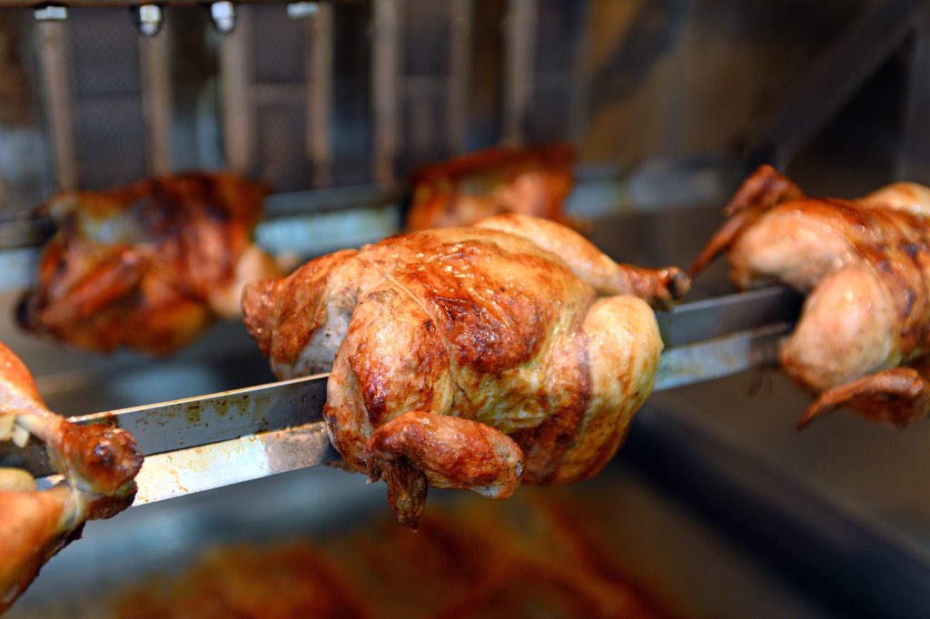 PolloPolloDubai's tweet photo. Twice the chicken you tasted! Juicy, tender, healthy, Peruvian. https://t.co/c3ccd9DC6U