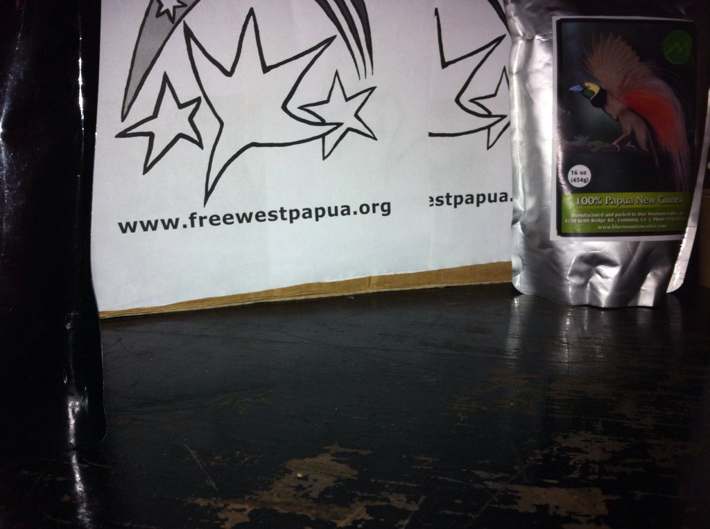castletrublue's tweet photo. #coffeemakestheworldgoround#freewestpapua #marketi https://t.co/H4UseVzNan