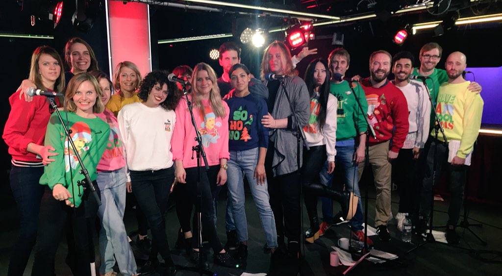 R1Breakfast's tweet photo. Here's our Christmas Choir! They're going to be with us all morning 😍 https://t.co/55ex4PuI14
