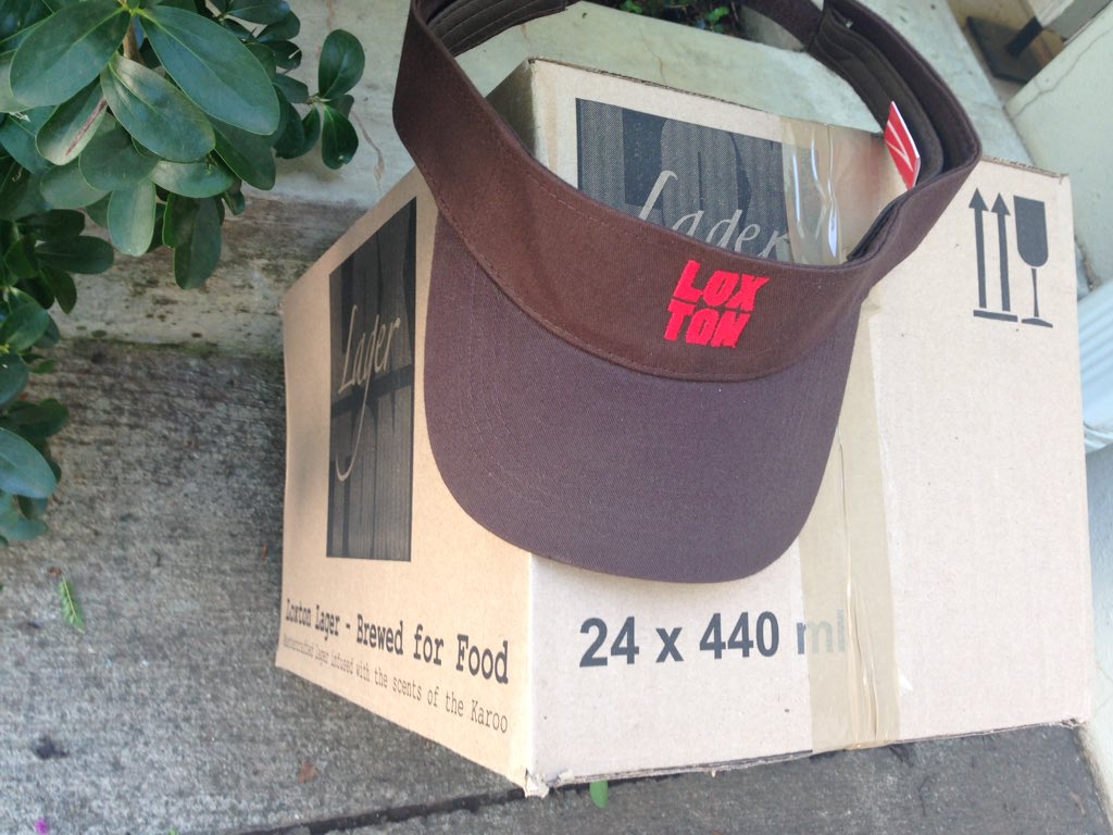 Algorithm running to pick winner. 👀 RT or #FF to add to your chances! 🍻