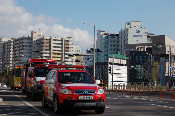 소방차 길 터주기