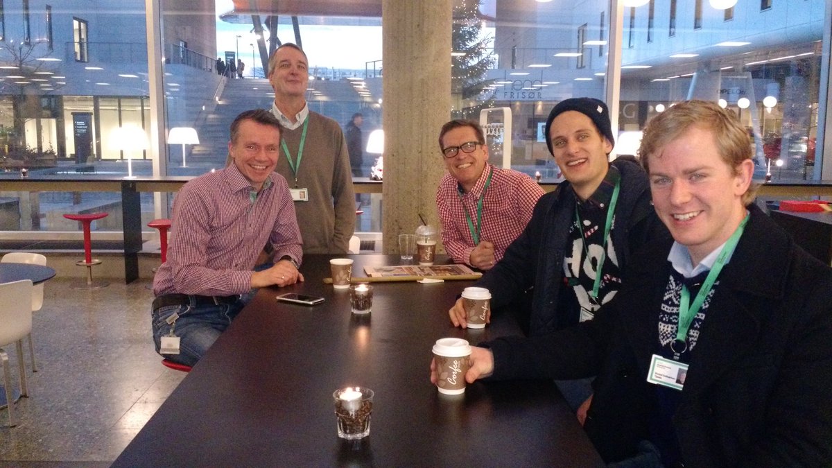 flukas1's tweet image. Tradisjon tro. Vintersolvervløp gjennomført for morgenfugler i @HPE_Norge @HPEnerden