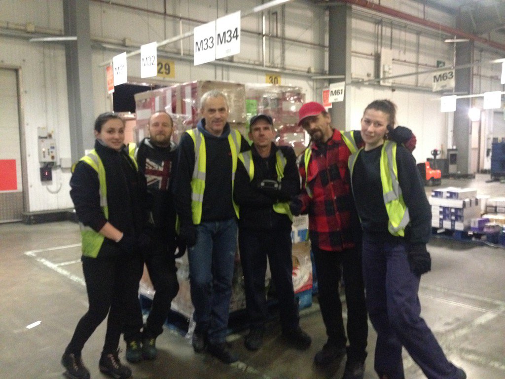 Last picture before we go to sleep, great support from our Staffline colleagues during this festive season #vianoce