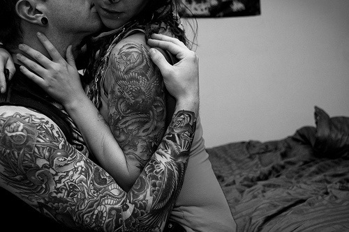 singleandinked's tweet photo. TATTOO LOVERS! https://t.co/k65rU1gqMd #dating #inked #tattoo #tattooed #onlinedating FIND YOUR MATCHES TODAY! https://t.co/Ke2j6pZ1ju