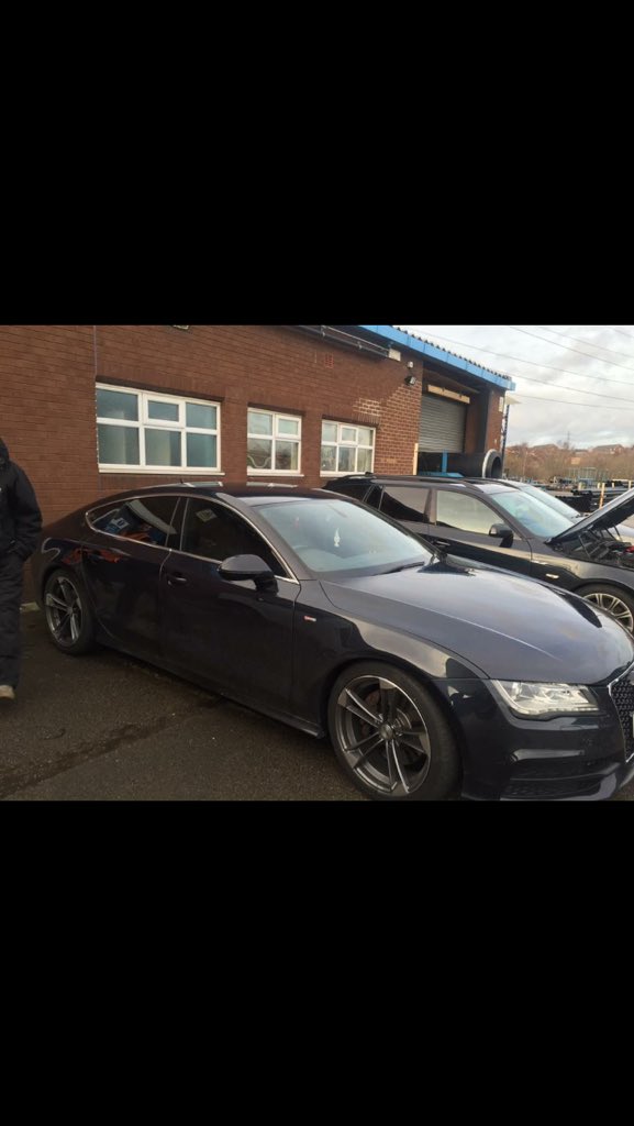 EngineCarbon's tweet image. Two beauty's this morning! German diesels! #a7 #audi #bmw #tdi  ! Busy in Sheffield and hull today !